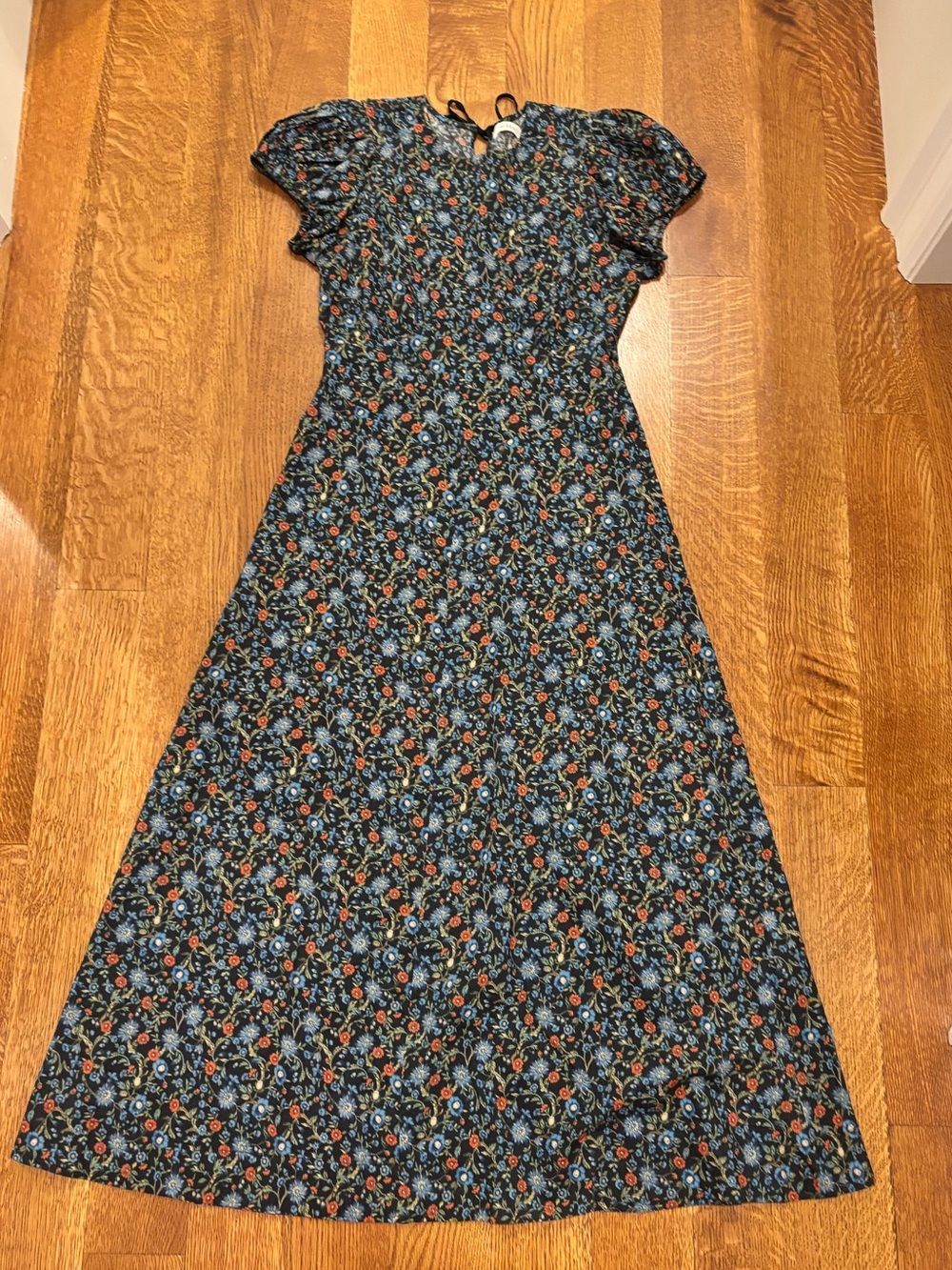 Doen Rhodia dress S small dark floral $268 worn once